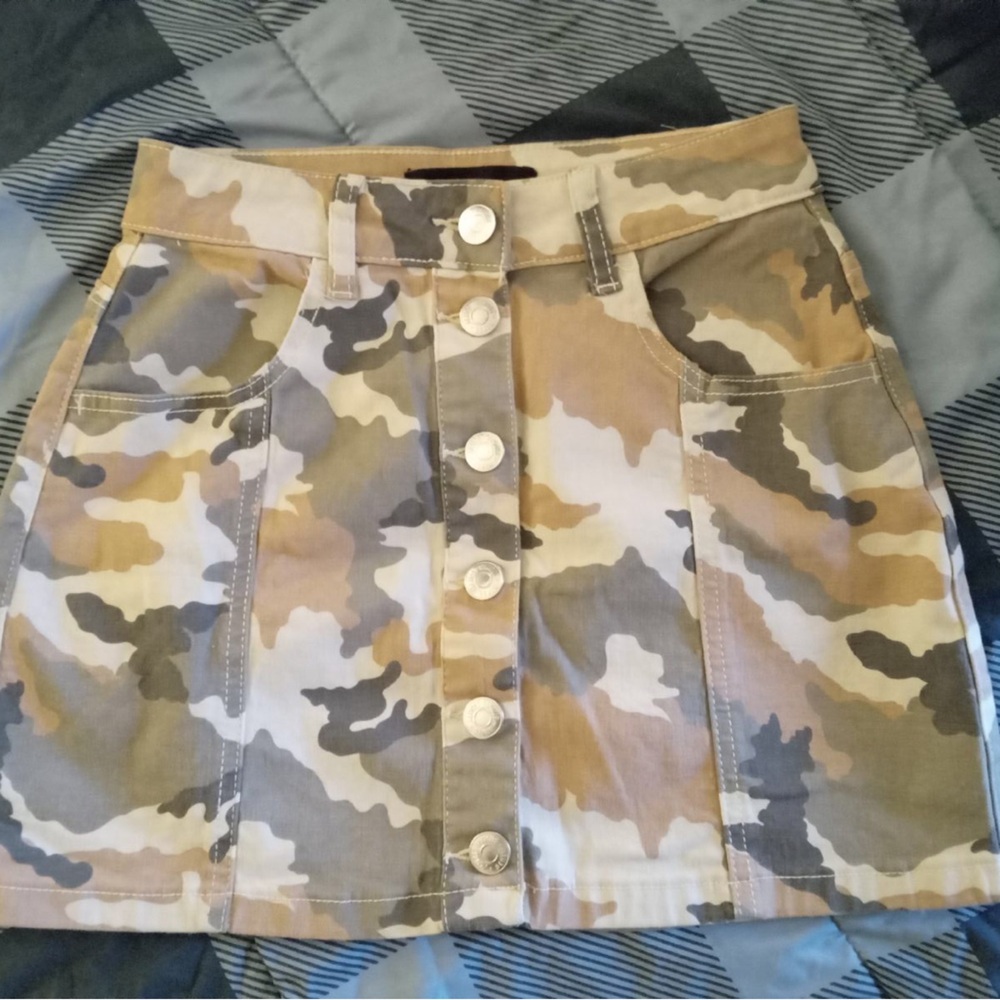 Almost Famous Camo Mini Skirt